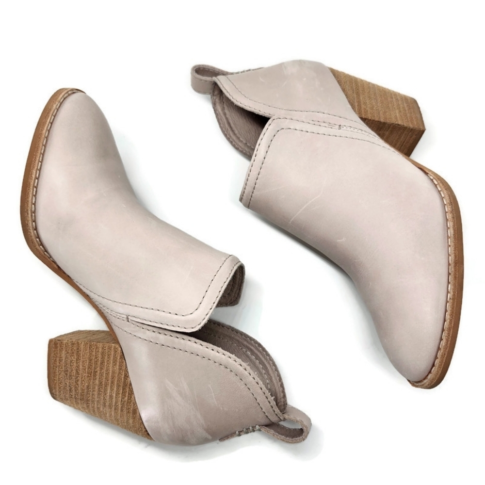Jeffrey Campbell Rosalee Cream Leather Low Notched Shaft Pull-On Block Heel Boot - Picture 8 of 16